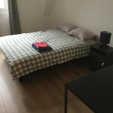 3 Chambres En Lit Double, 6 Personnes, Dans Appartement Entierement Renove, 70 M2 , Wifi,Climatisation, Tres Calme , Tout Equipe,Lit Bebe クレルモン・フェラン エクステリア 写真