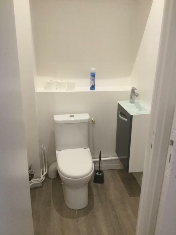 3 Chambres En Lit Double, 6 Personnes, Dans Appartement Entierement Renove, 70 M2 , Wifi,Climatisation, Tres Calme , Tout Equipe,Lit Bebe クレルモン・フェラン エクステリア 写真